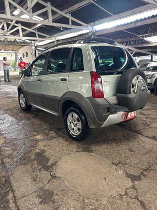 FIAT IDEA 1.8 MPI ADVENTURE 8V FLEX 4P MANUAL